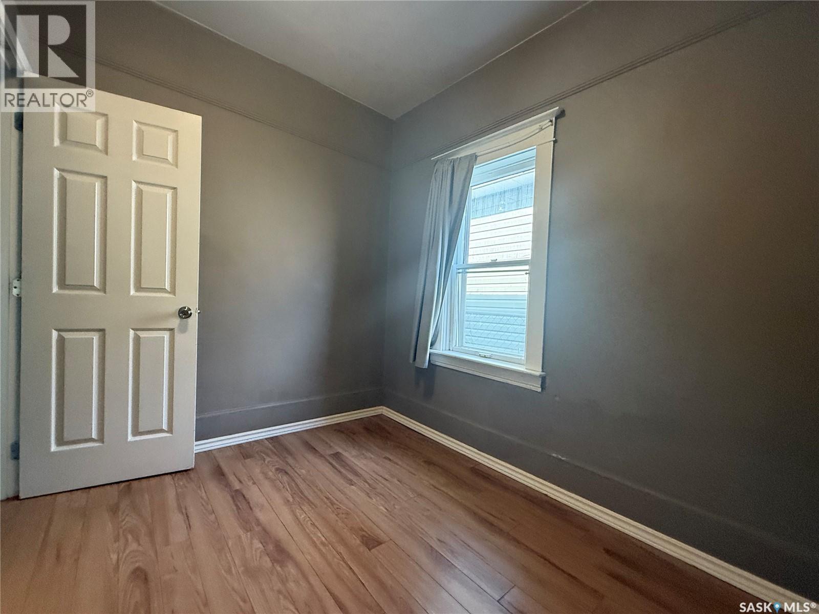 133 M Avenue S, Saskatoon, Saskatchewan  S7M 2K1 - Photo 9 - SK011532