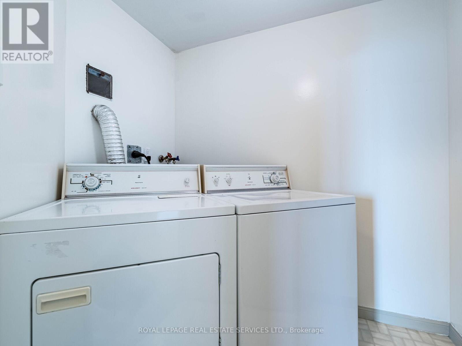 908 - 12 Laurelcrest Street, Brampton, Ontario  L6S 5Y4 - Photo 26 - W12259417