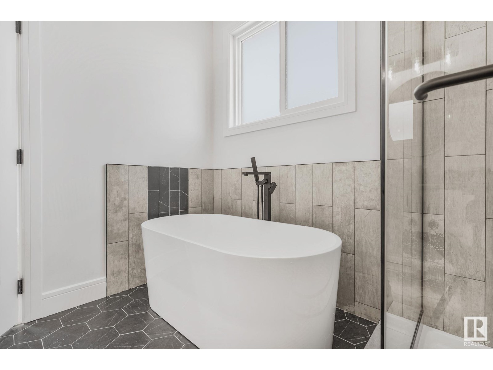 150 Creekside Lane Ln, Leduc, Alberta  T9E 1T1 - Photo 34 - E4446002