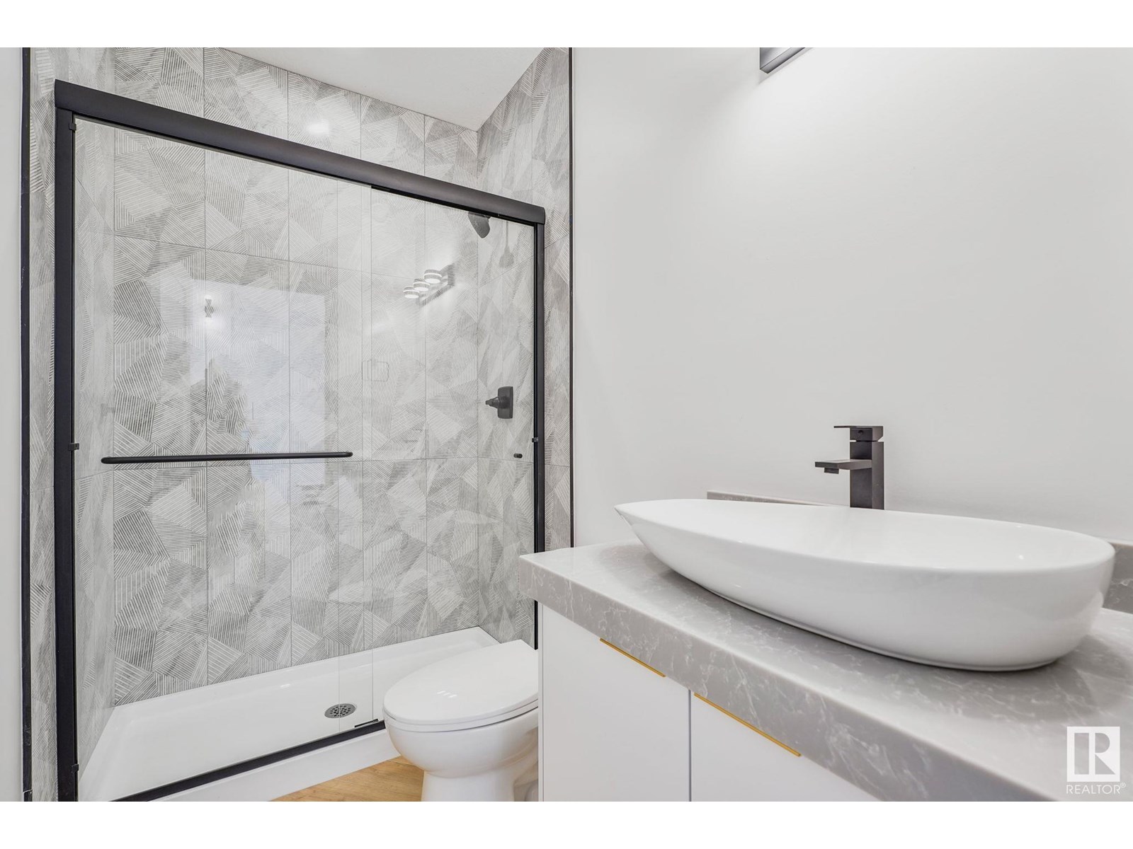 150 Creekside Lane Ln, Leduc, Alberta  T9E 1T1 - Photo 35 - E4446002