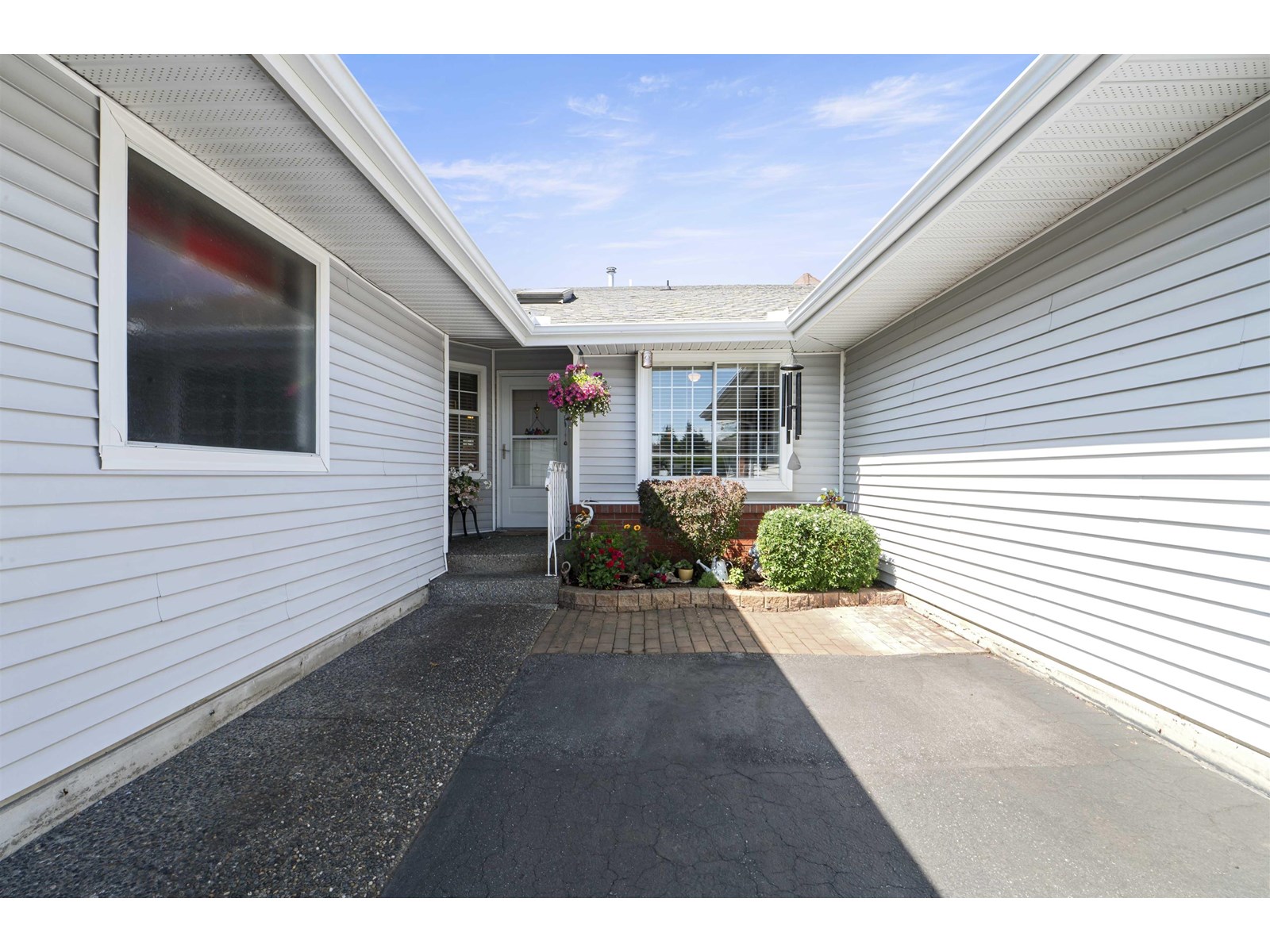 Property at 15 5365 205 STREET image 4