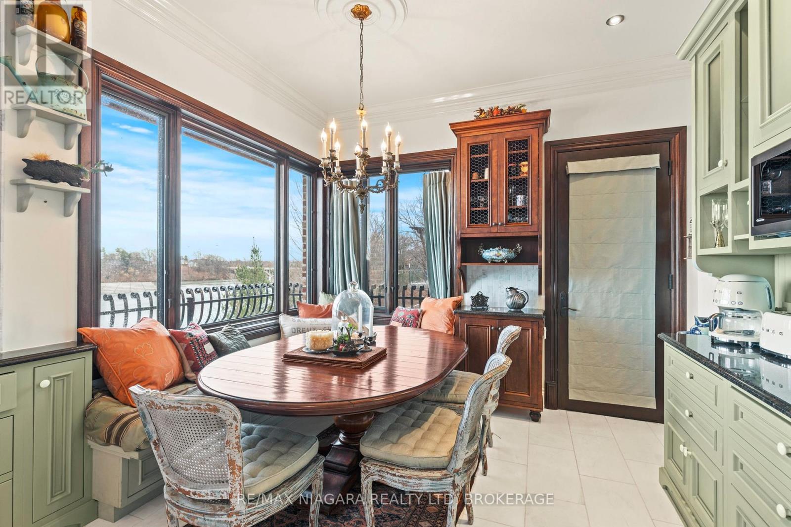 358c Martindale Road, St. Catharines, Ontario  L2R 6P9 - Photo 23 - X12264349