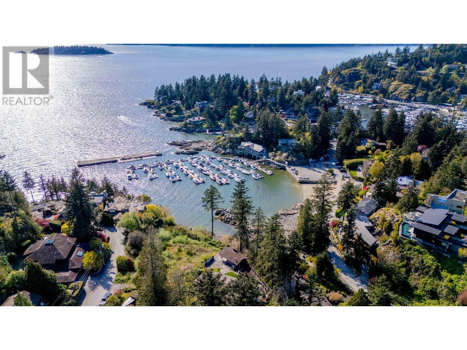 5252 Marine Drive, West Vancouver, British Columbia  V7W 2P8 - Photo 9 - R3023216