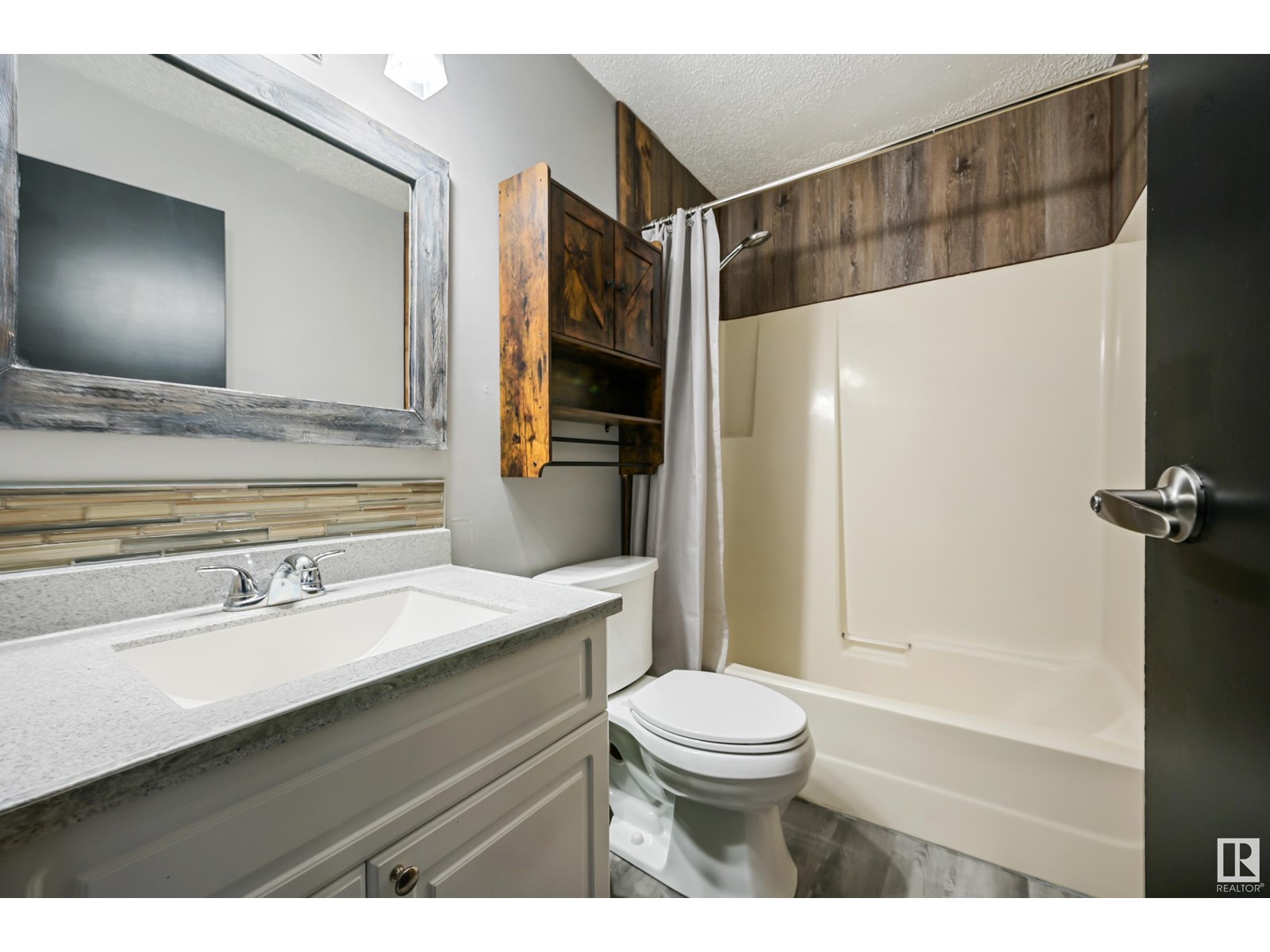 4405 Pleasantview Dr, High Prairie, Alberta  T0G 1E0 - Photo 21 - E4446009