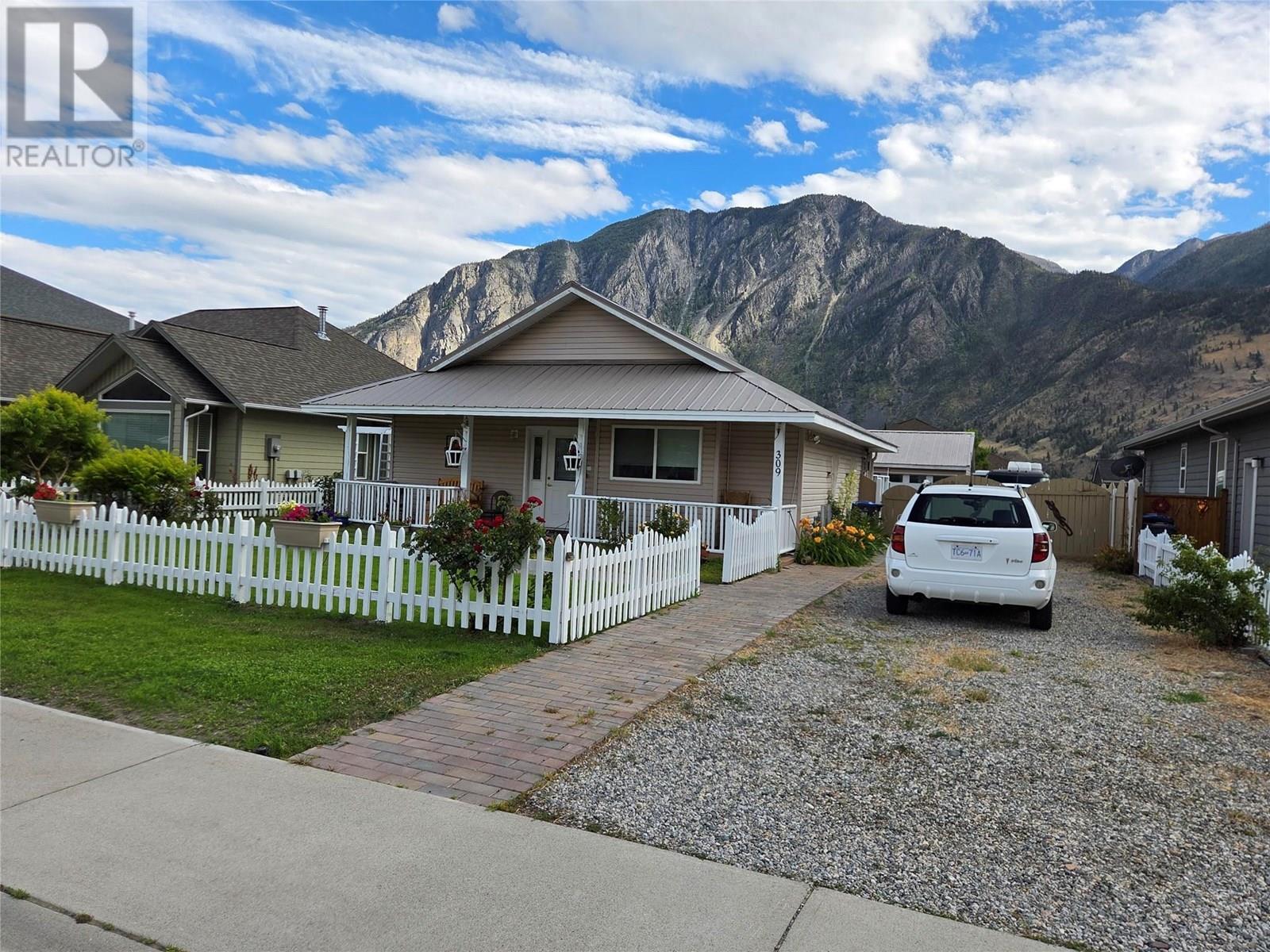 Property at 309 2nd Avenue image 1