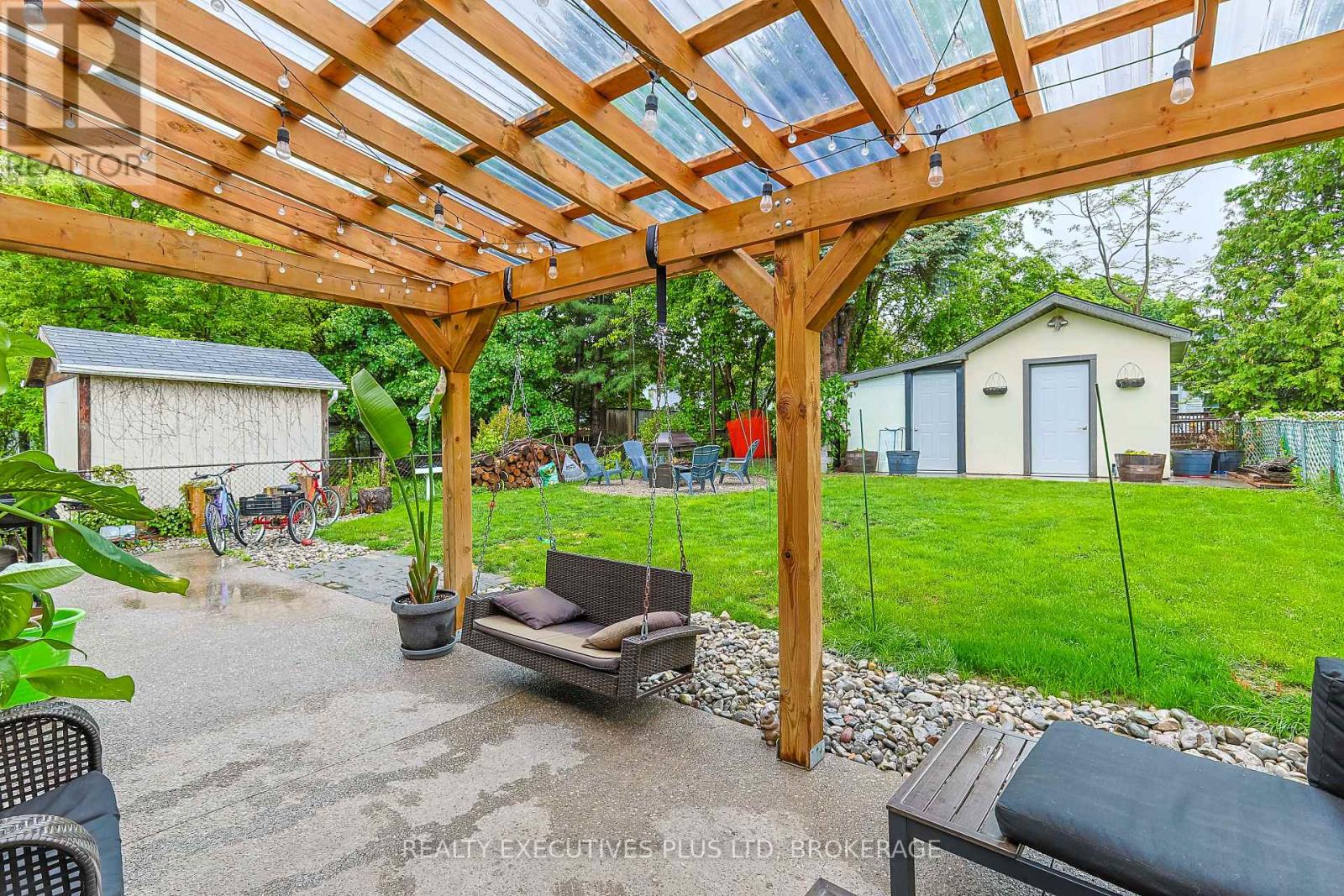 6435 Taylor Street, Niagara Falls, Ontario  L2G 2E9 - Photo 12 - X12264389