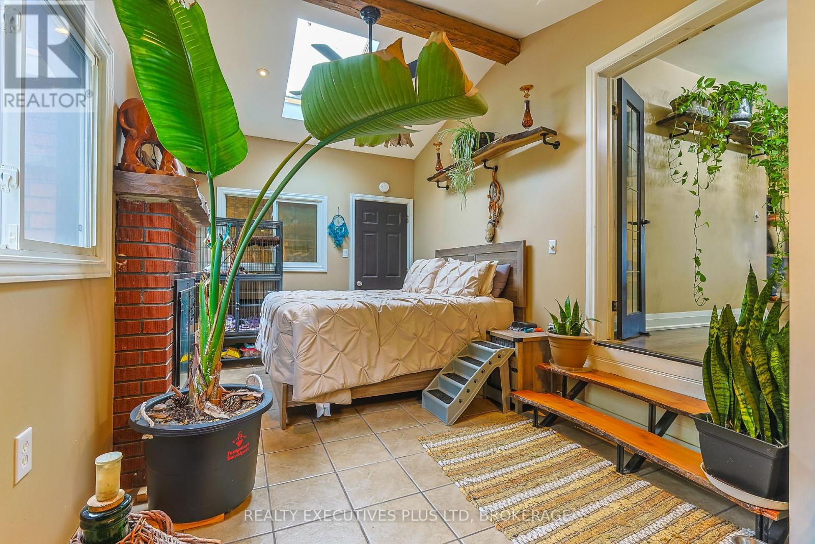 6435 Taylor Street, Niagara Falls, Ontario  L2G 2E9 - Photo 25 - X12264389