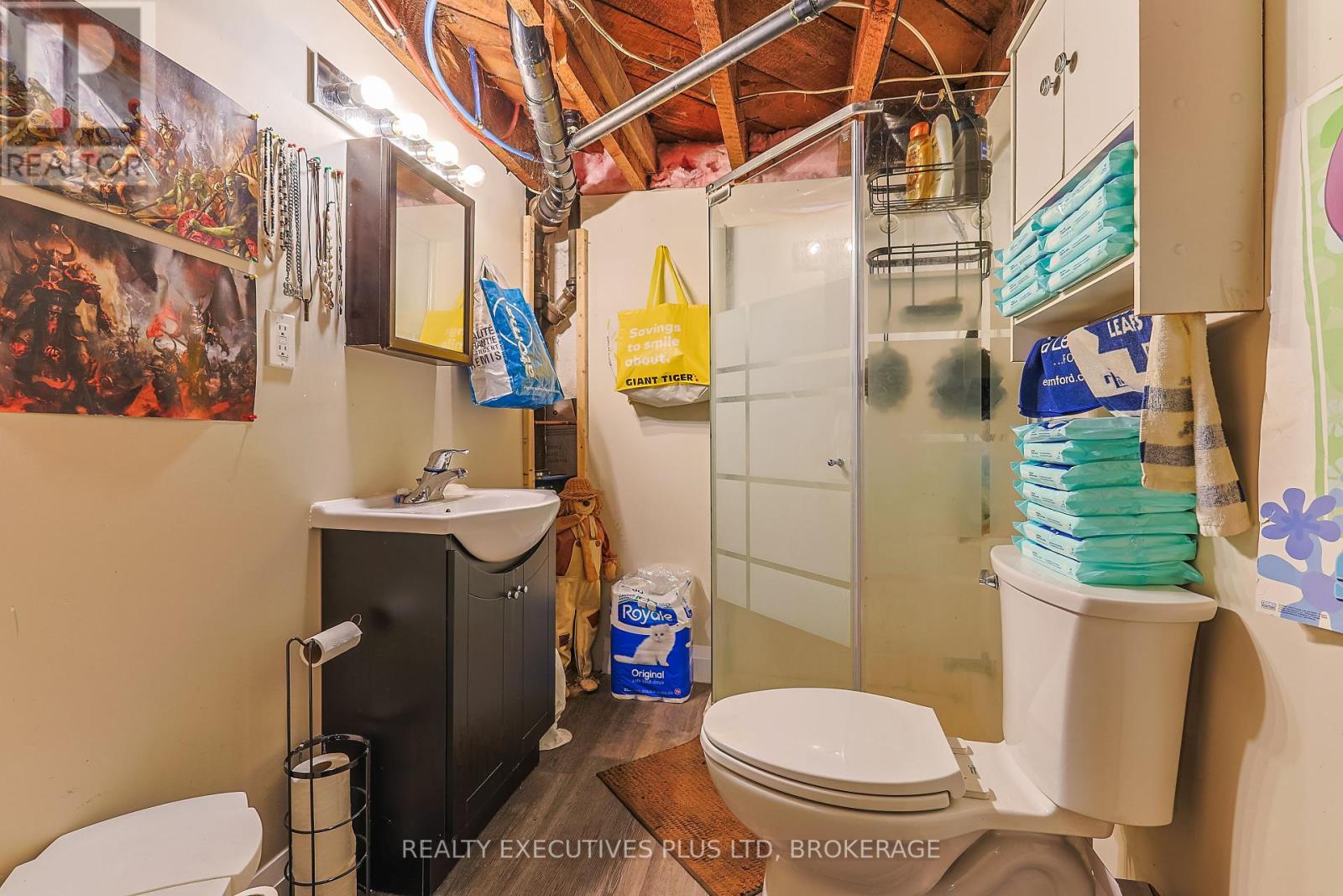 6435 Taylor Street, Niagara Falls, Ontario  L2G 2E9 - Photo 36 - X12264389