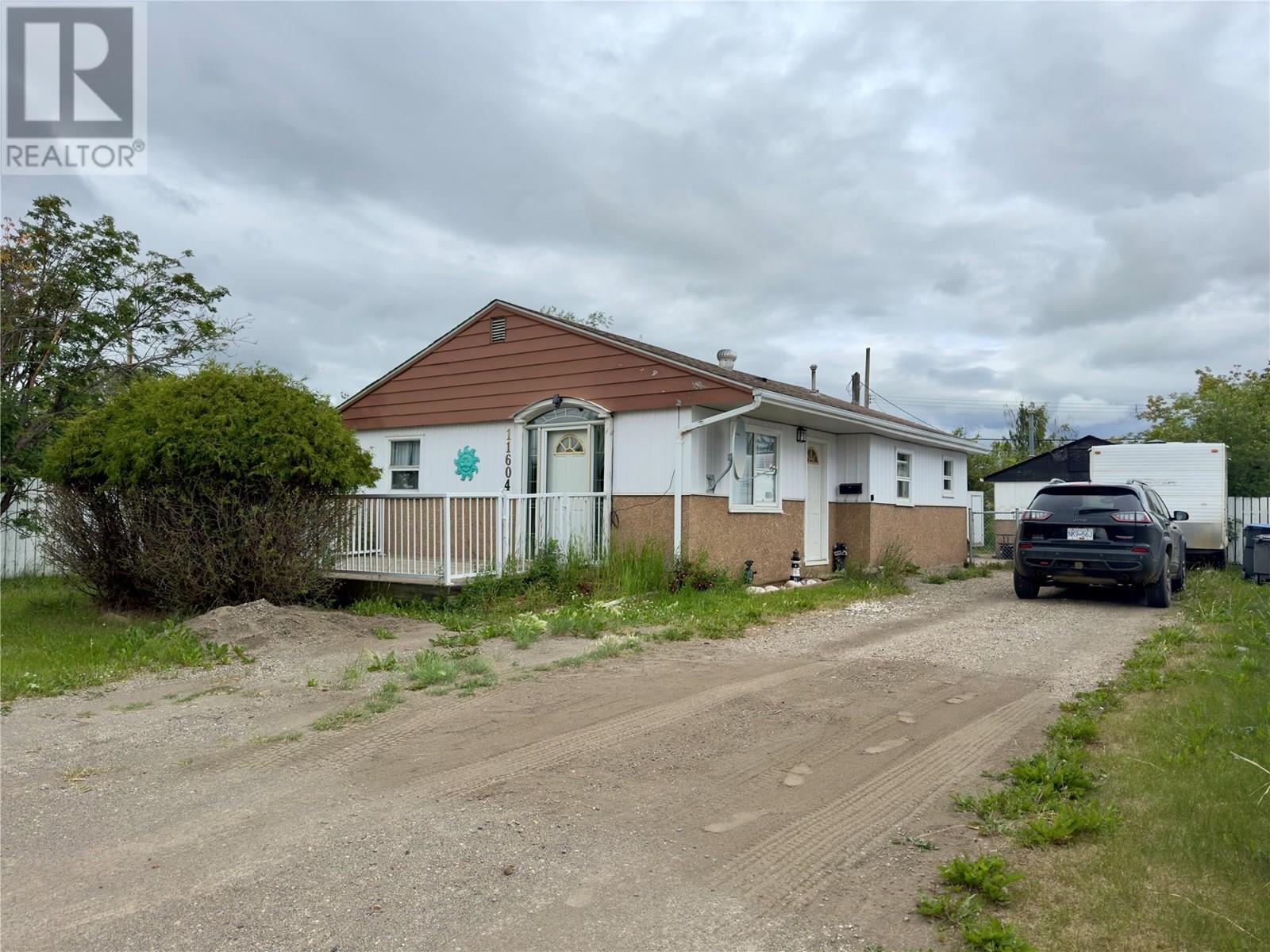 11604 10 Street, dawson creek, British Columbia