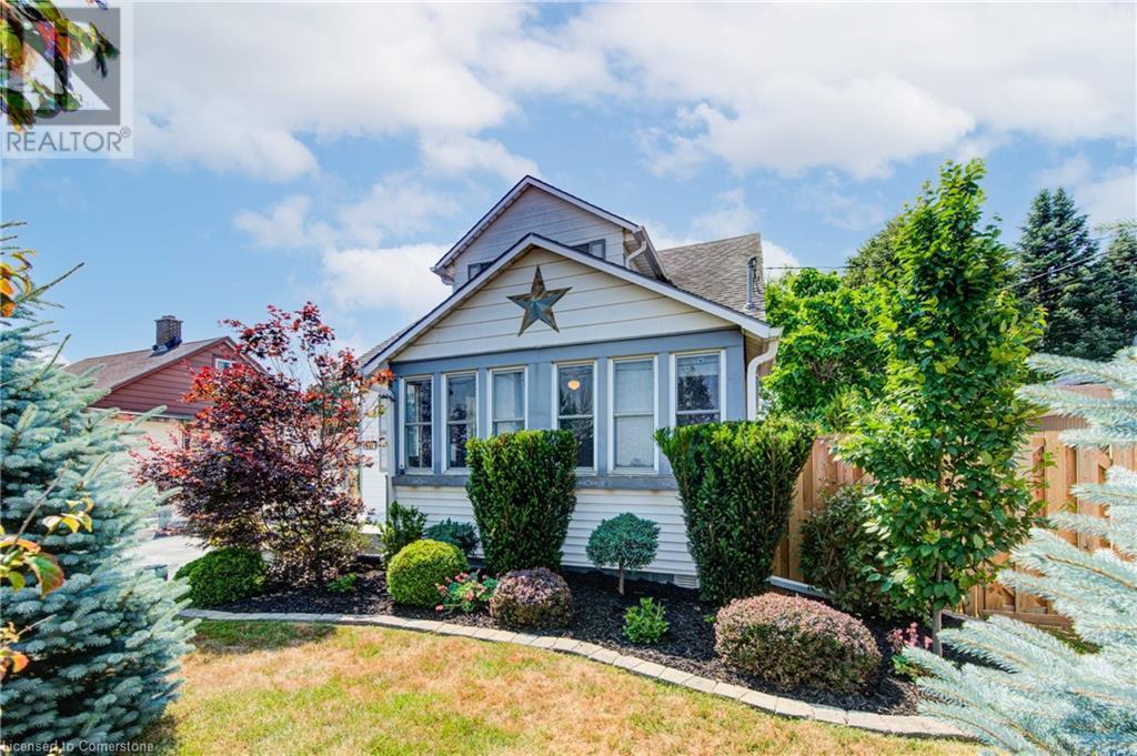 Property at 222 CHURCH Street E image 3