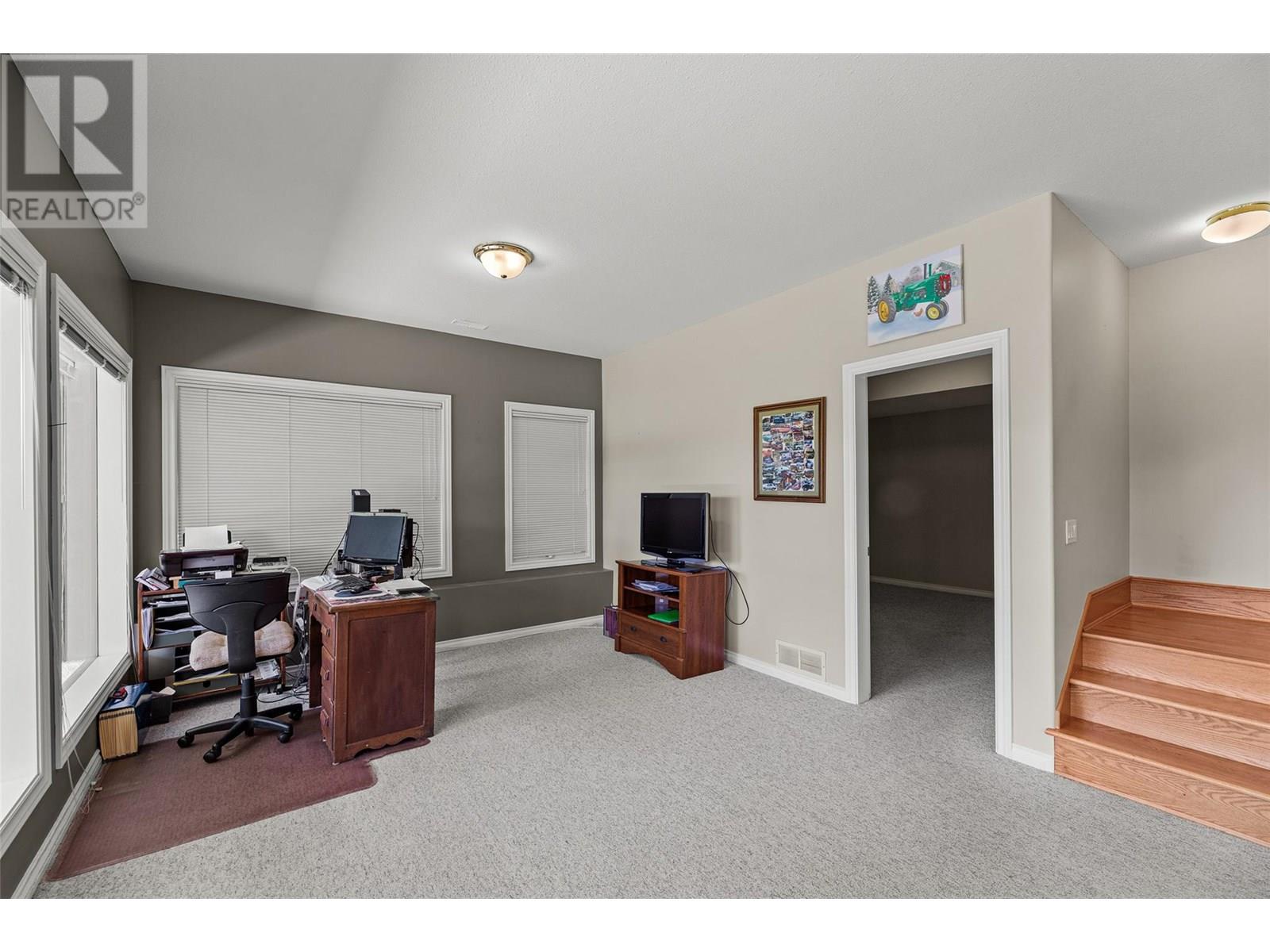 2217 Breckenridge Court, Kelowna, British Columbia  V1V 1W2 - Photo 41 - 10354884