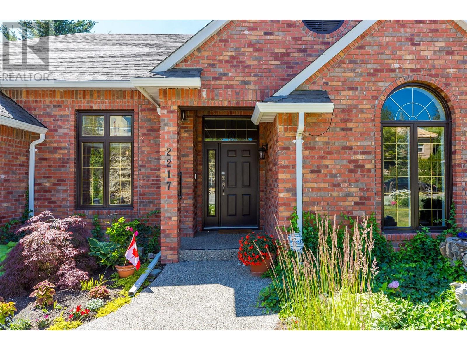 2217 Breckenridge Court, Kelowna, British Columbia  V1V 1W2 - Photo 54 - 10354884