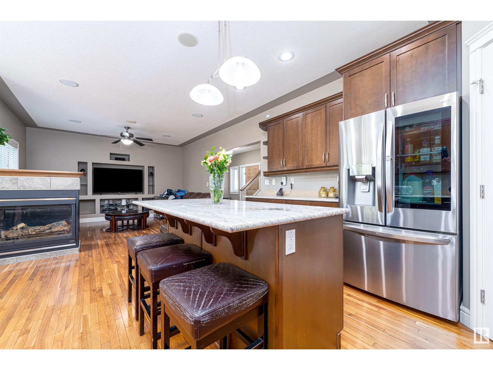 Property at 86 OAK VISTA DR image 5