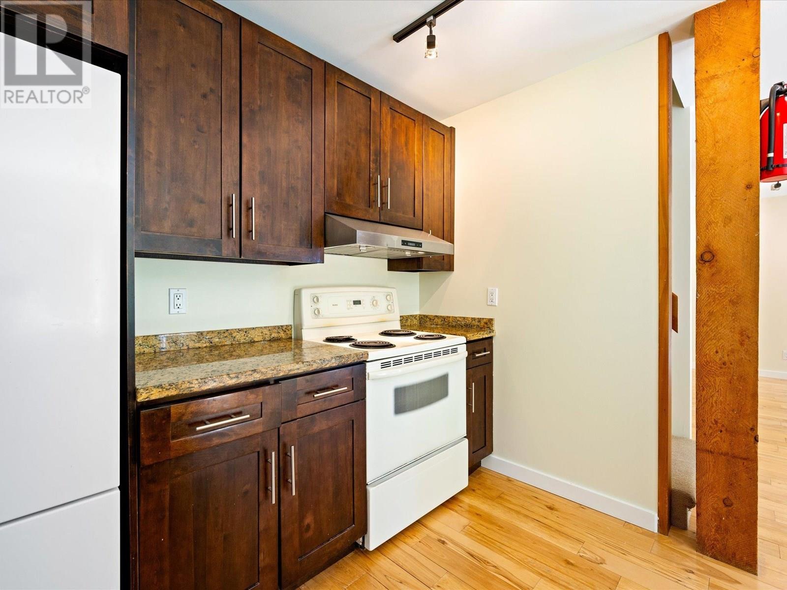 6400 Easy Street, Whistler, British Columbia  V8E 0C5 - Photo 17 - R3023308