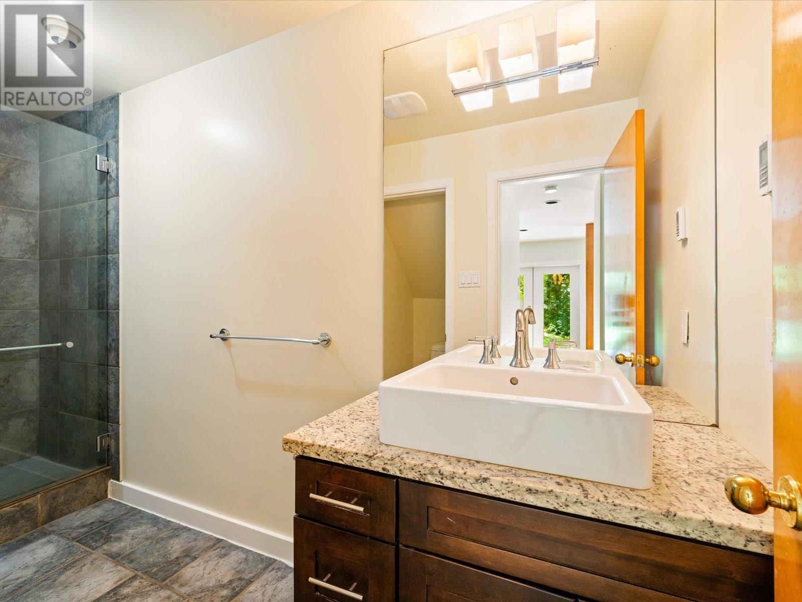 6400 Easy Street, Whistler, British Columbia  V8E 0C5 - Photo 26 - R3023308