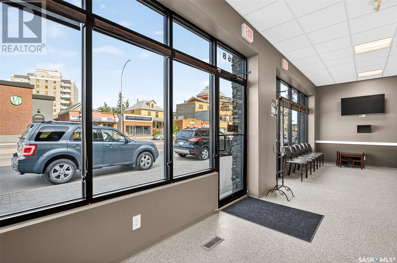526 Main Street N, Moose Jaw, Saskatchewan  S6H 3K3 - Photo 7 - SK011650