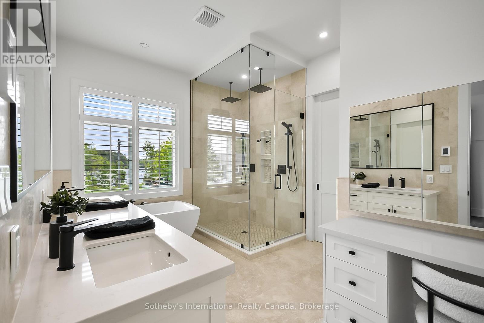 19 Bears Paw, Whitestone, Ontario  P0A 1G0 - Photo 15 - X12220400