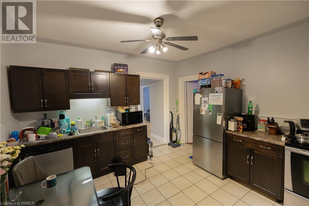 Property at 66 EAGLE Avenue image 3