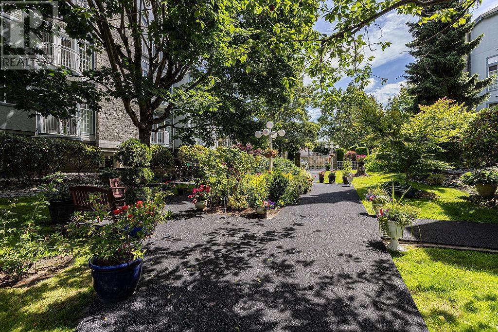 104 7680 Minoru Boulevard, Richmond, British Columbia  V6Y 1Z5 - Photo 27 - R3022261