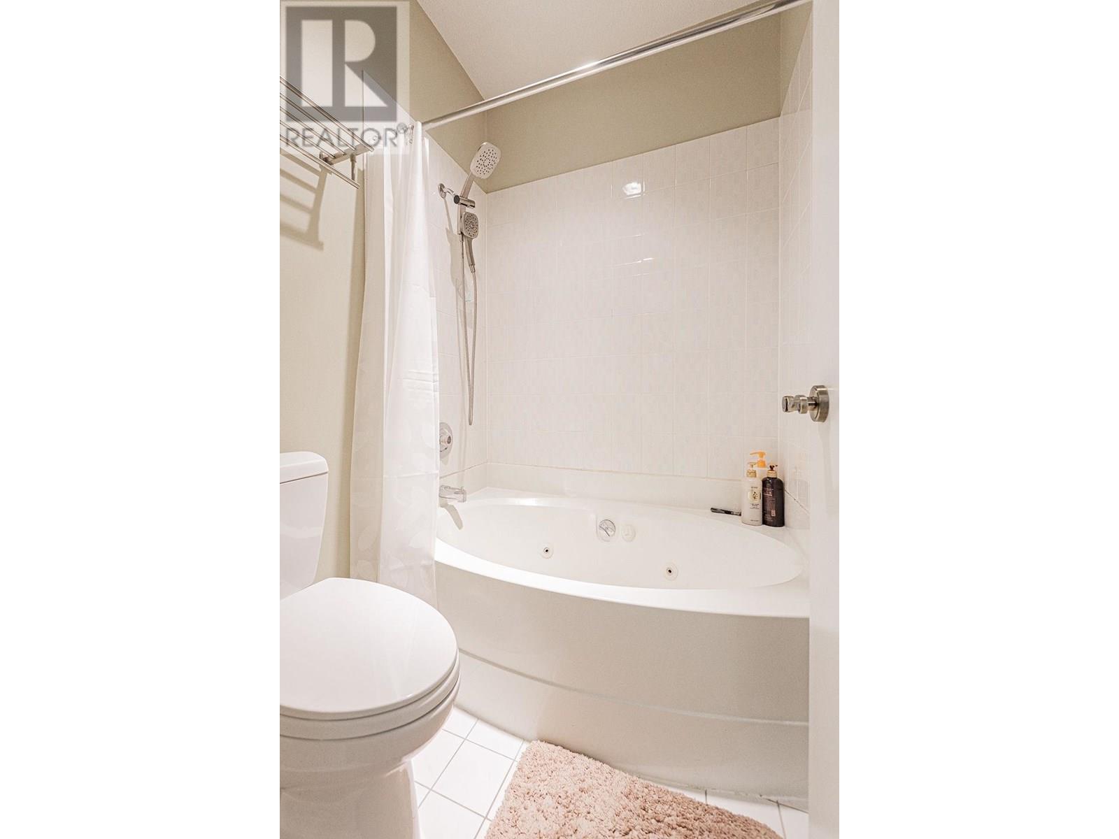 104 7680 Minoru Boulevard, Richmond, British Columbia  V6Y 1Z5 - Photo 18 - R3022261