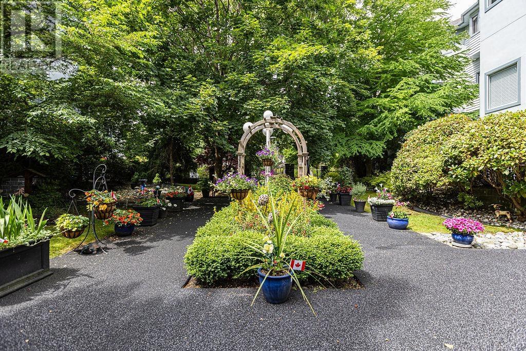 104 7680 Minoru Boulevard, Richmond, British Columbia  V6Y 1Z5 - Photo 26 - R3022261