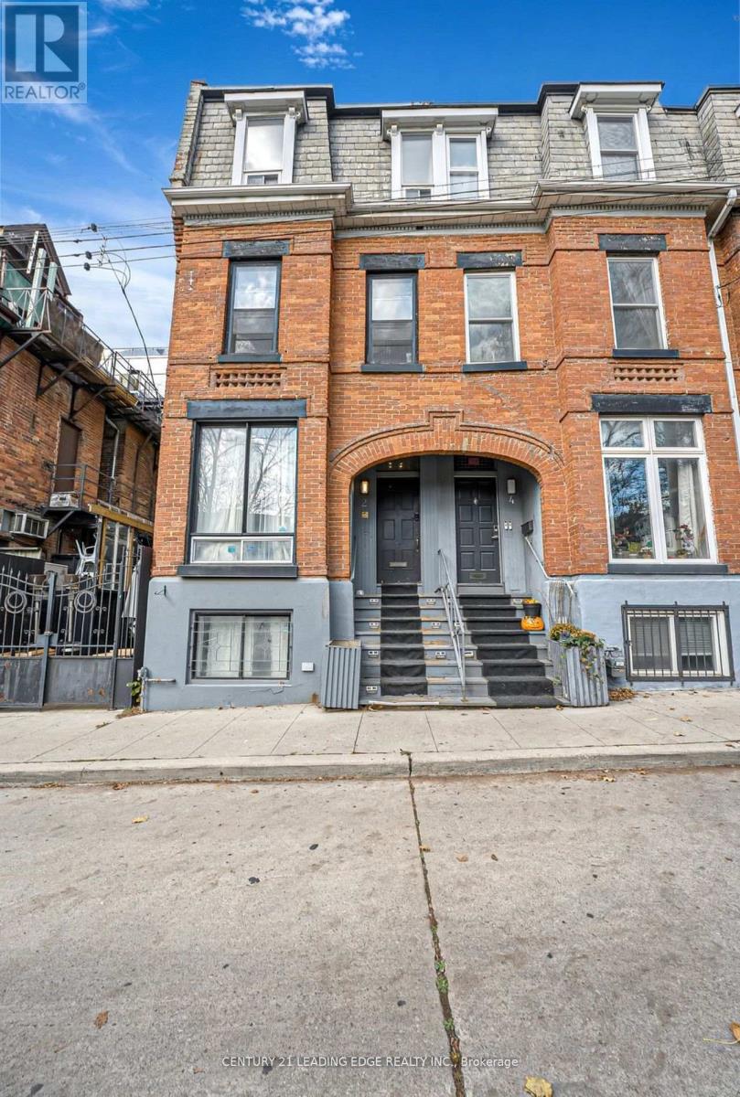 Property at 2 MONTEITH STREET image 1