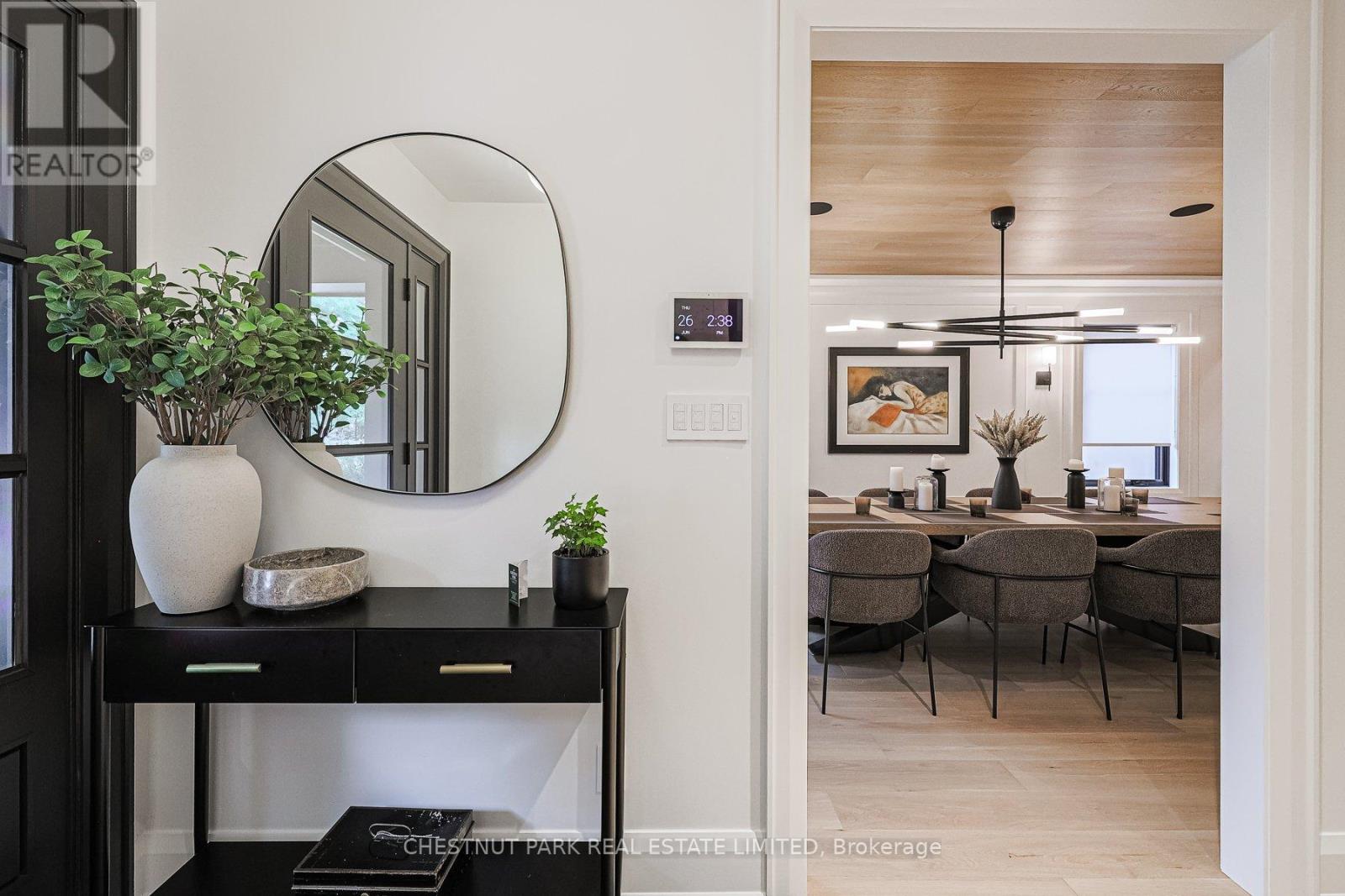 142 Buckingham Avenue, Toronto, Ontario  M4N 1R6 - Photo 16 - C12264499