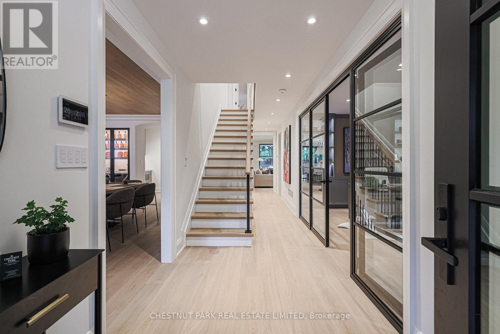 142 Buckingham Avenue, Toronto, Ontario  M4N 1R6 - Photo 17 - C12264499