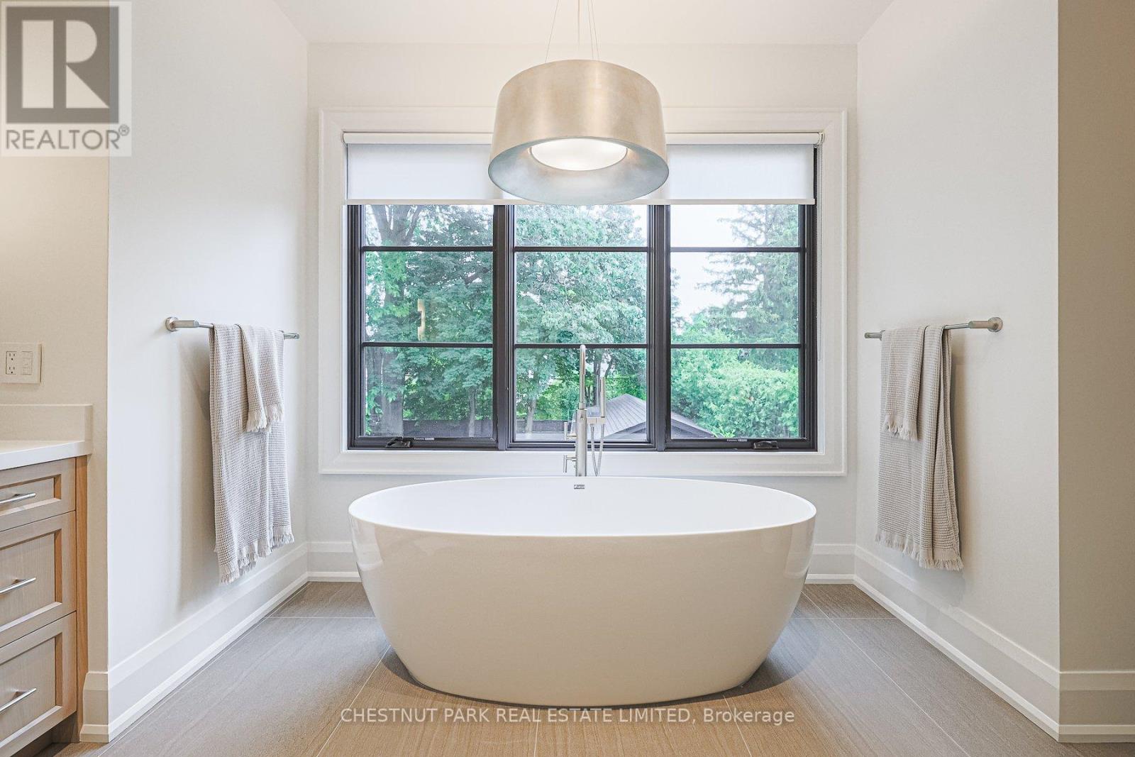 142 Buckingham Avenue, Toronto, Ontario  M4N 1R6 - Photo 34 - C12264499