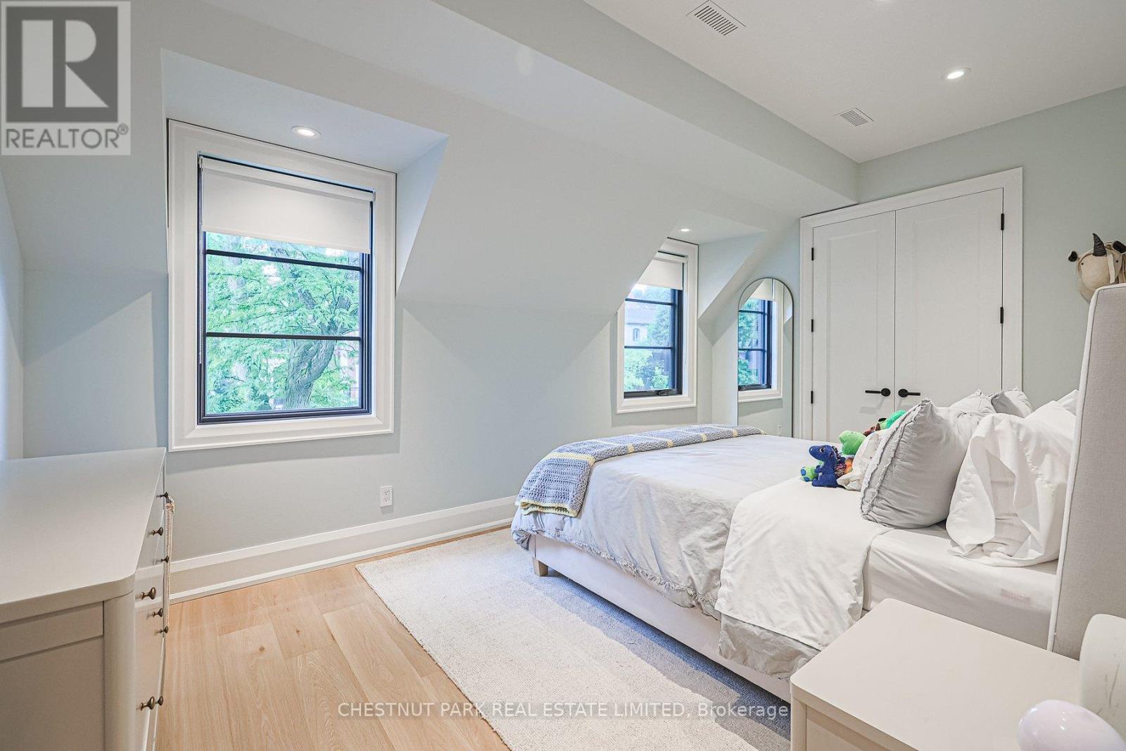 142 Buckingham Avenue, Toronto, Ontario  M4N 1R6 - Photo 44 - C12264499