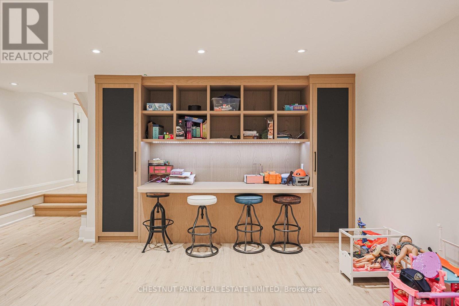 142 Buckingham Avenue, Toronto, Ontario  M4N 1R6 - Photo 48 - C12264499