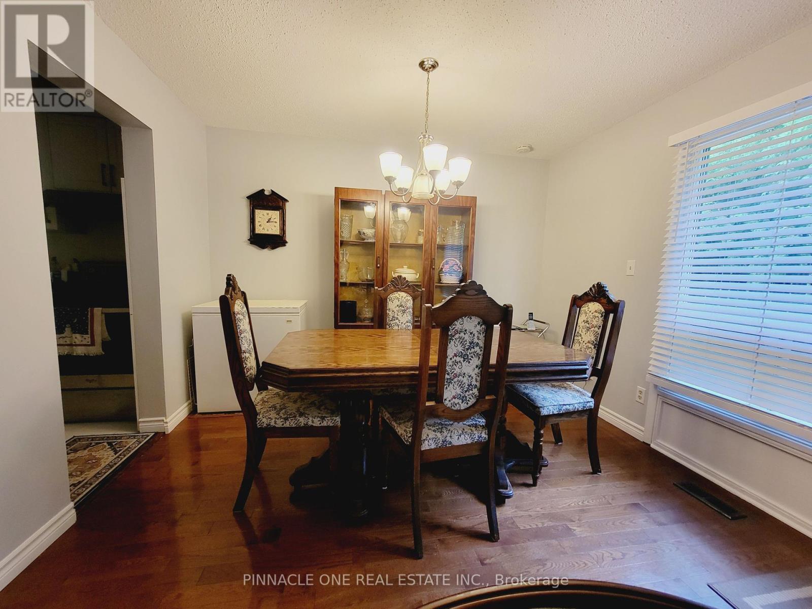 61 Applegate Crescent, Toronto, Ontario  M2H 2R5 - Photo 14 - C12264539