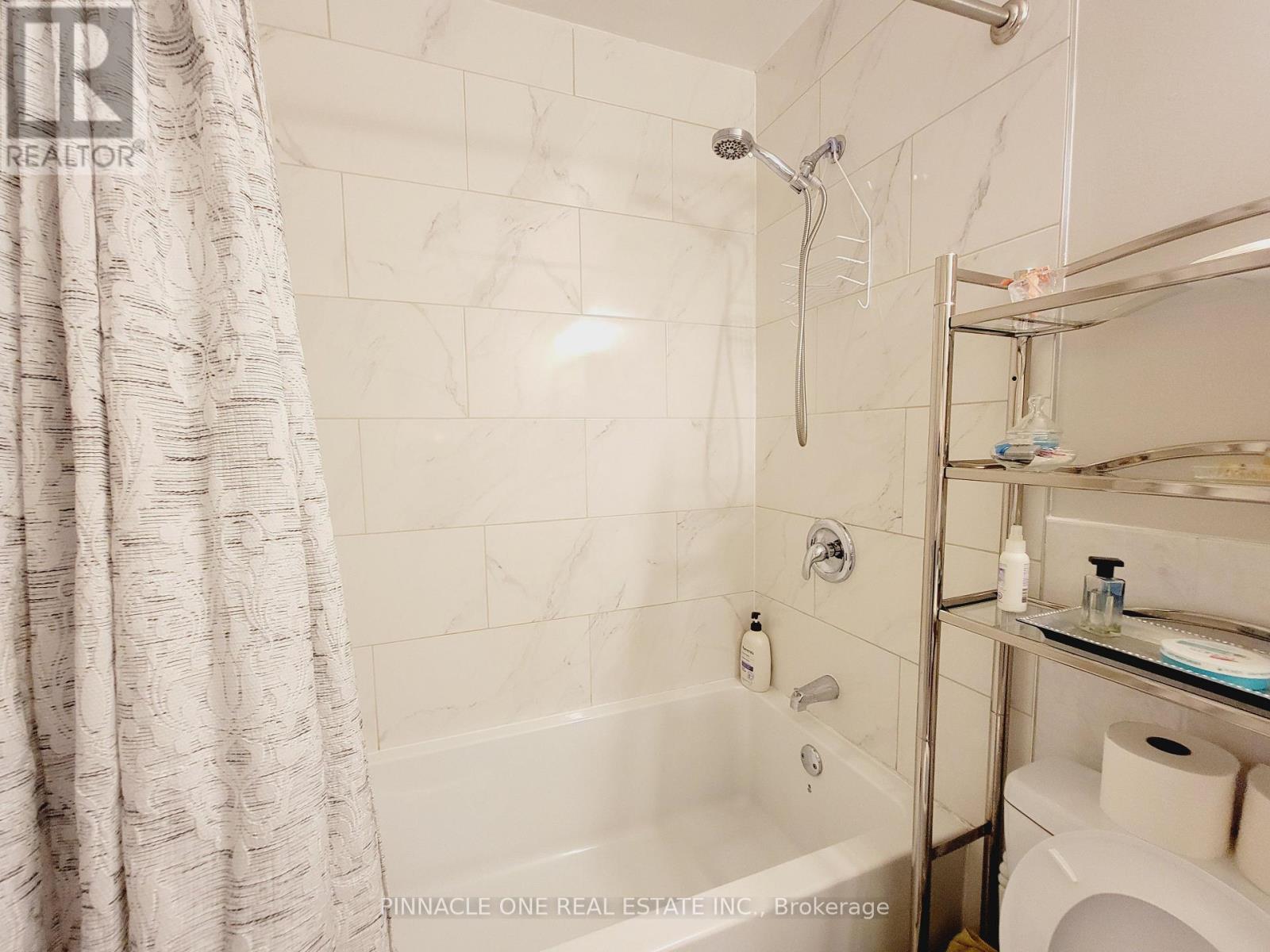 61 Applegate Crescent, Toronto, Ontario  M2H 2R5 - Photo 32 - C12264539