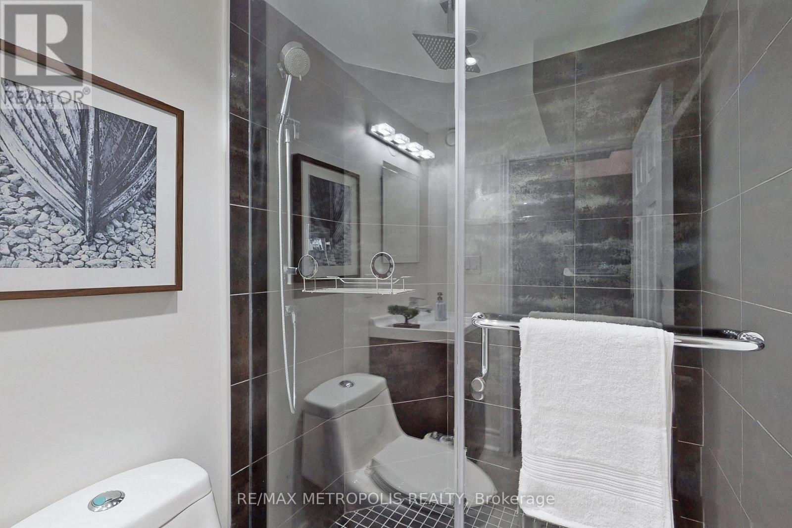 Upper - 42 Grantown Avenue, Toronto, Ontario  M1C 3R9 - Photo 38 - E12264521