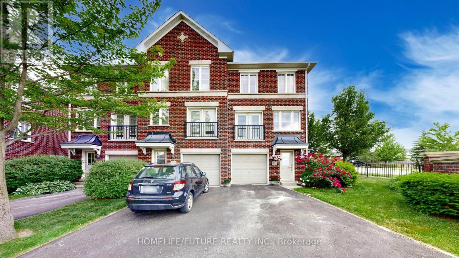 Property at 27 - 571 LONGWORTH AVENUE image 1