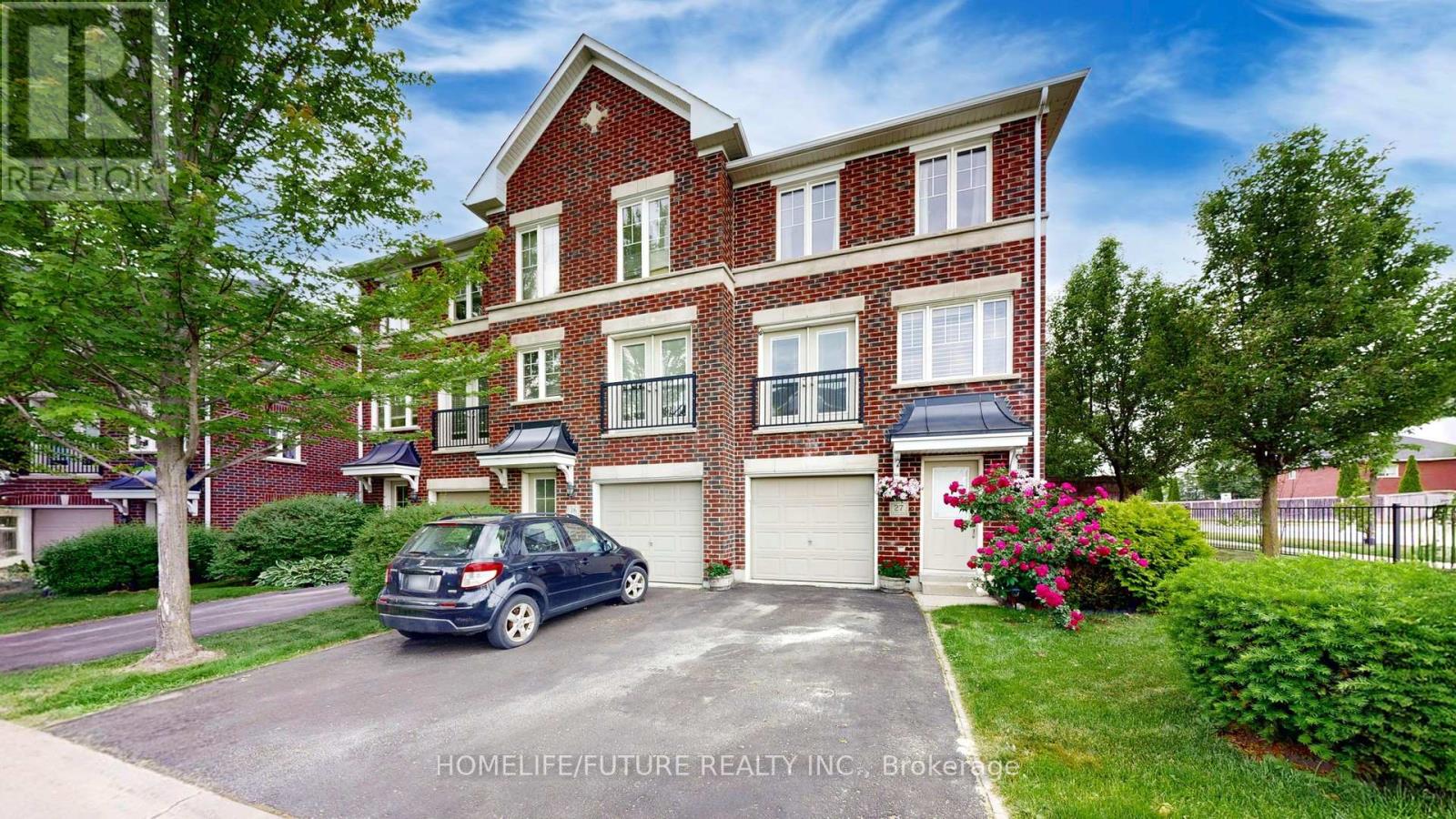 Property at 27 - 571 LONGWORTH AVENUE image 2
