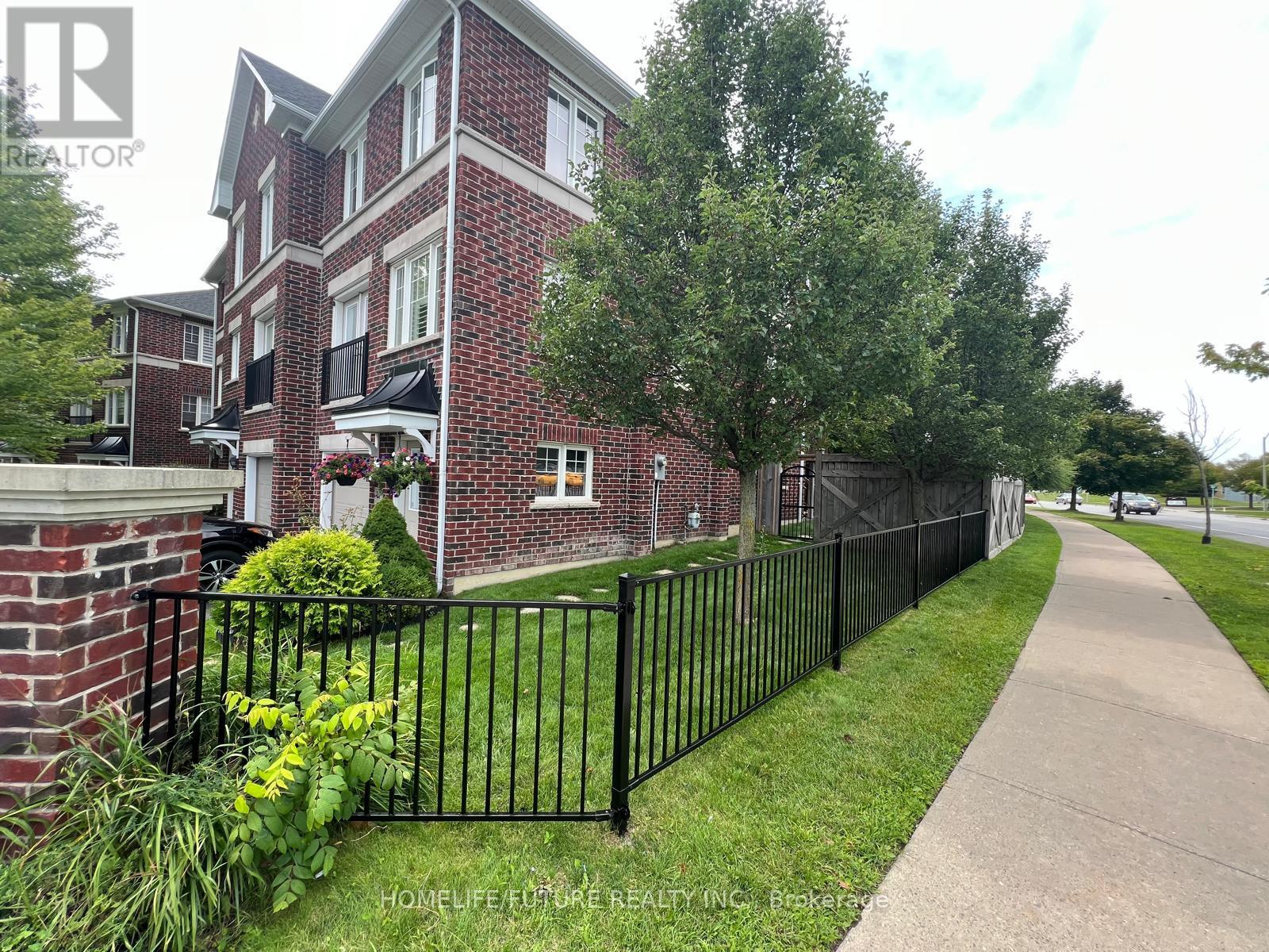 Property at 27 - 571 LONGWORTH AVENUE image 3