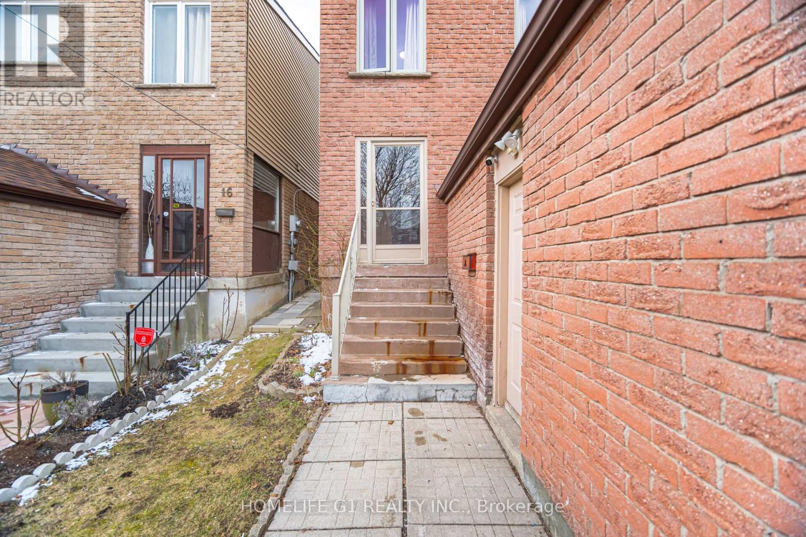 Property at 18 LAUREL VALLEY COURT image 5