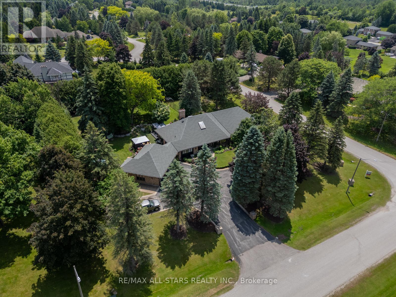 Property at 3 MARILYN AVENUE image 2