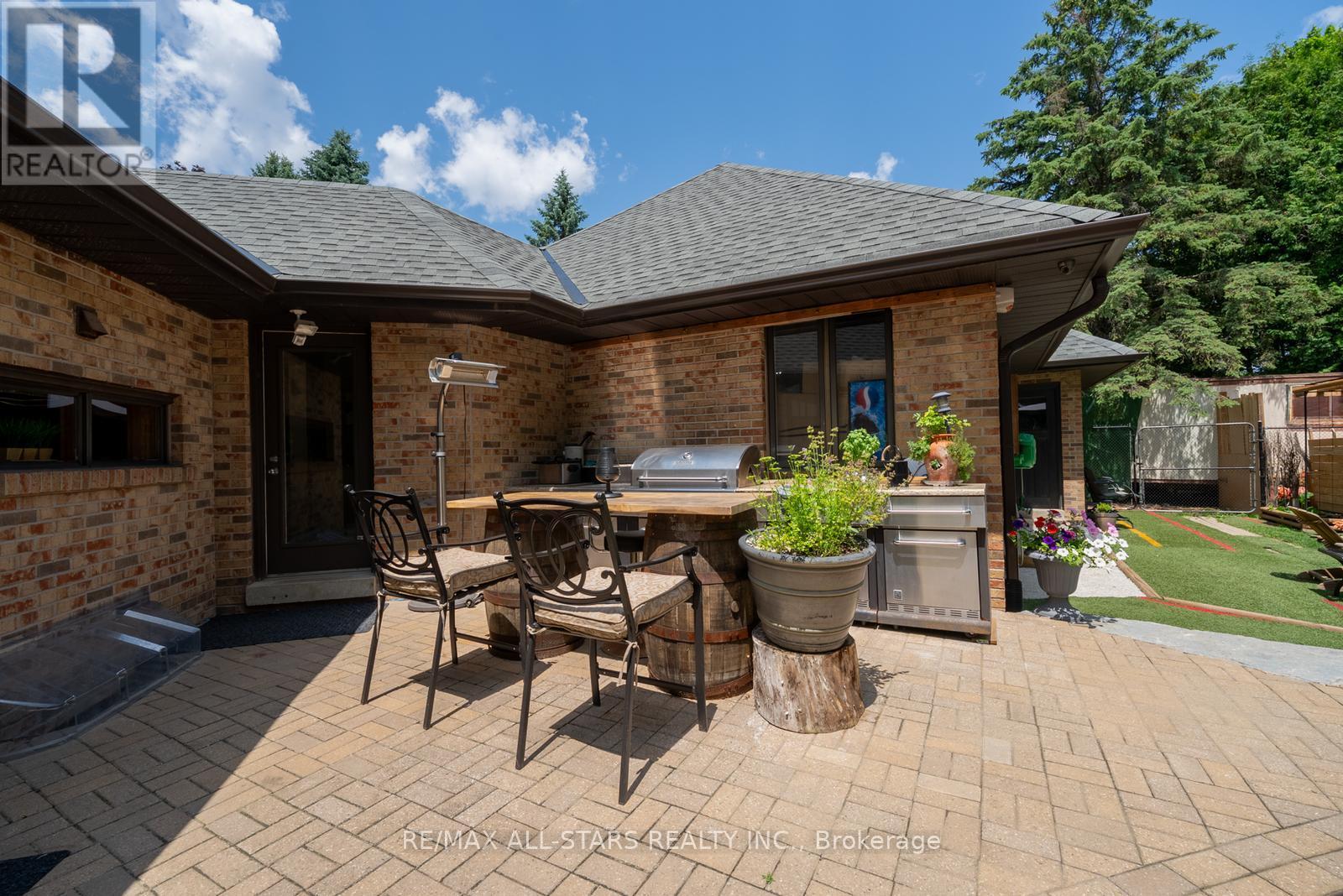 3 Marilyn Avenue, Whitchurch-Stouffville, Ontario  L4A 2C8 - Photo 32 - N12264302