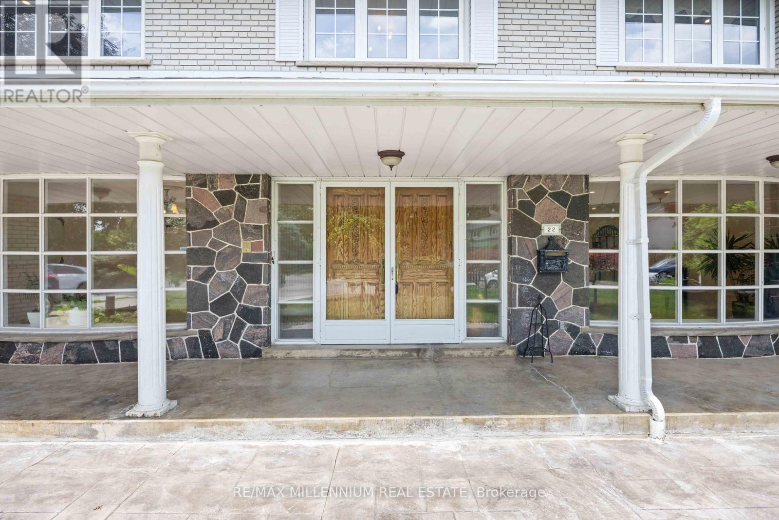 Property at 22 RICHDALE COURT image 3