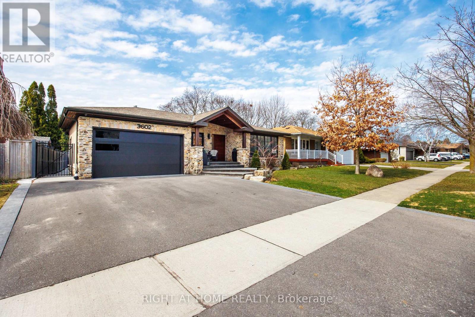 Property at 3602 LOGMOSS CRESCENT image 3
