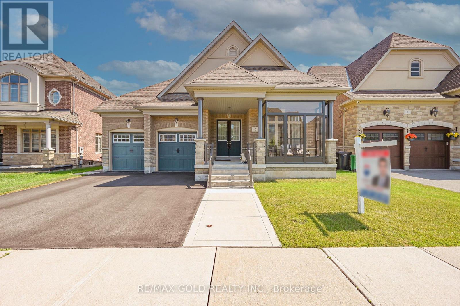 Property at 5 FALKLAND ROAD image 3