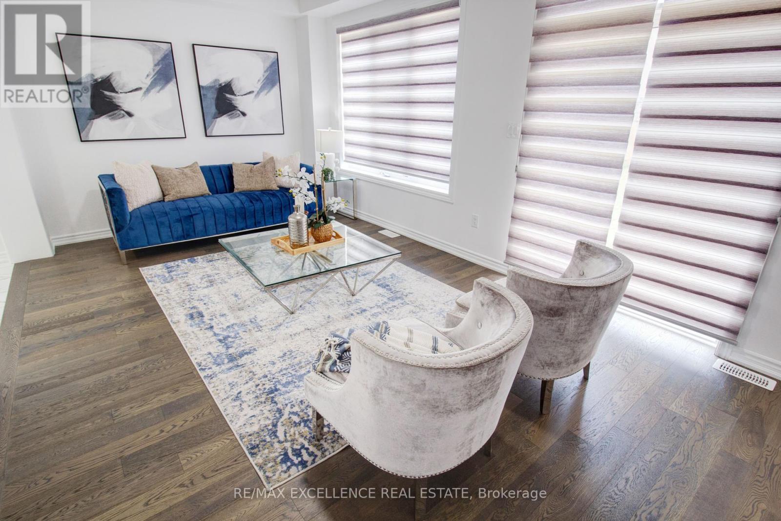 49 Malcolm Crescent, Haldimand, Ontario  N3W 0E9 - Photo 9 - X12264204