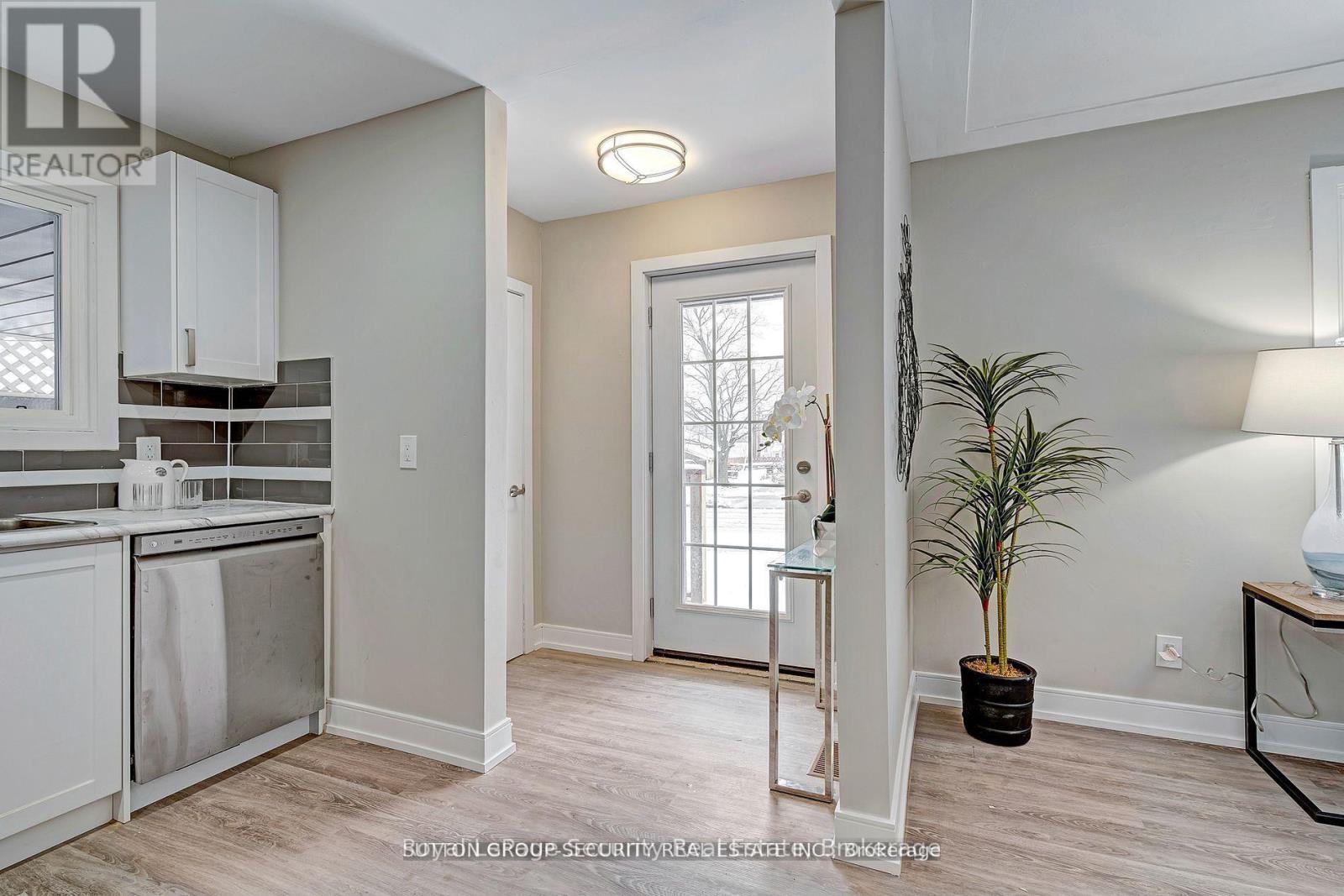 Property at 183 SEKURA STREET image 4