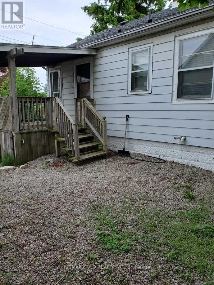 Property at 314 WEST 2ND STREET W image 4