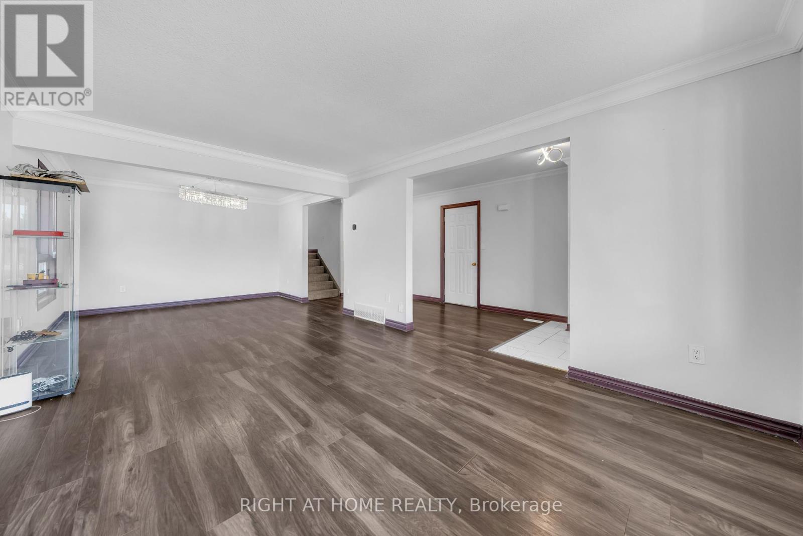 Property at 7651 SWAN STREET image 2