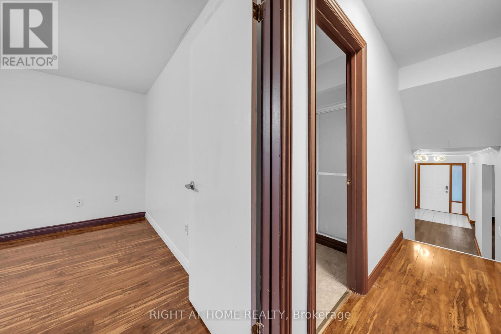 7651 Swan Street, Niagara Falls, Ontario  L2H 2R1 - Photo 49 - X12264417