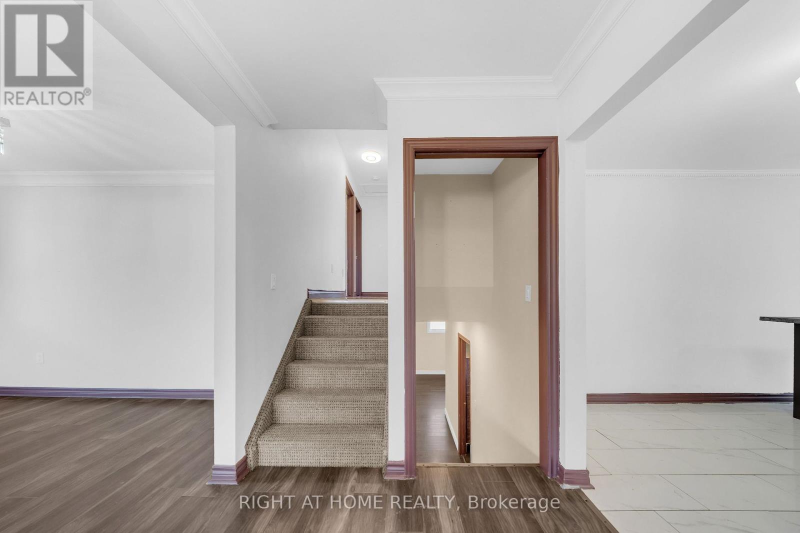 7651 Swan Street, Niagara Falls, Ontario  L2H 2R1 - Photo 6 - X12264417