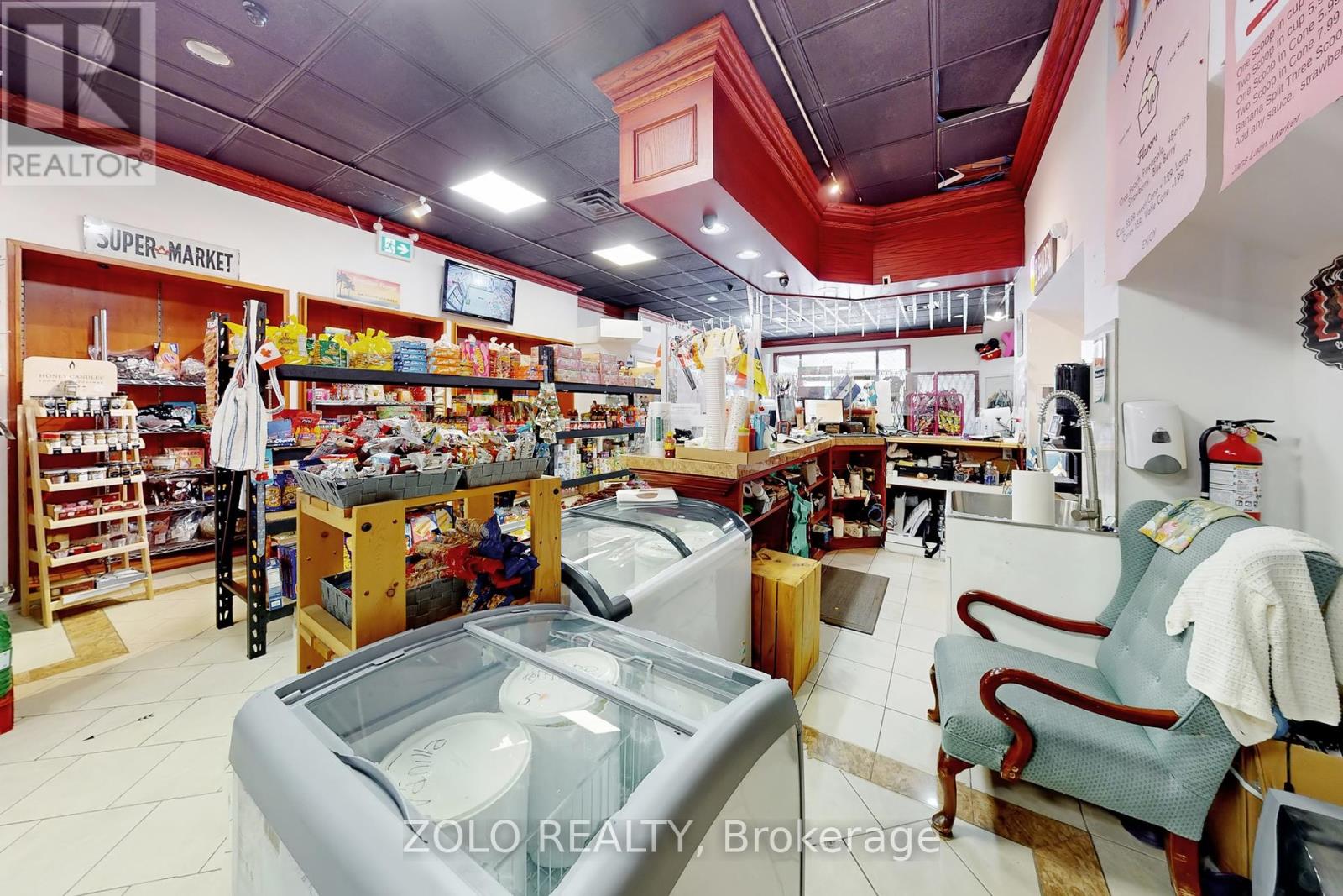 Main - 101 Wyndham Street N, Guelph (Downtown), Ontario  N1H 4E9 - Photo 18 - X12264543